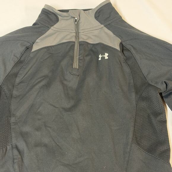 Under Armour Women’s Cold Gear Fitted Quarter Zip Pullover. Black. Size MD - Picture 4 of 15